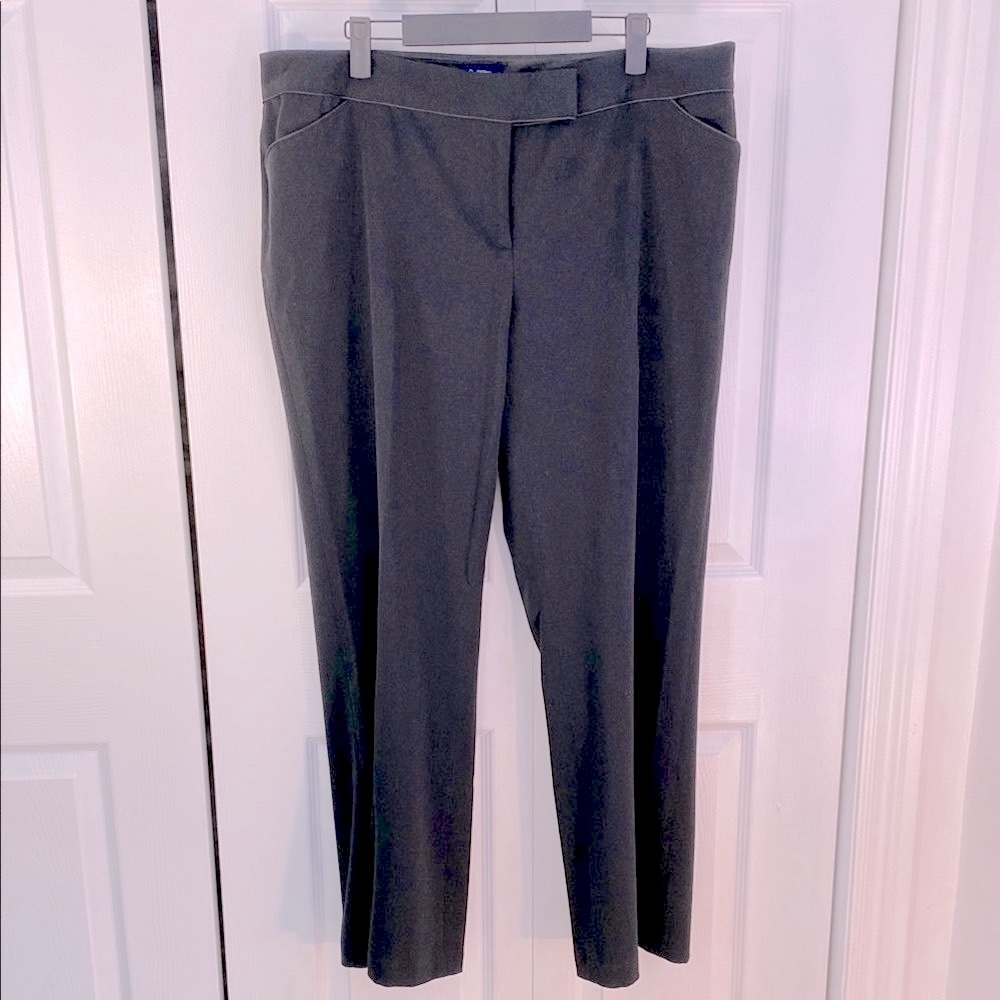 2 for $25 - Reitmans Black Trousers for Professional Wear, Dress Pants, 14 Plus